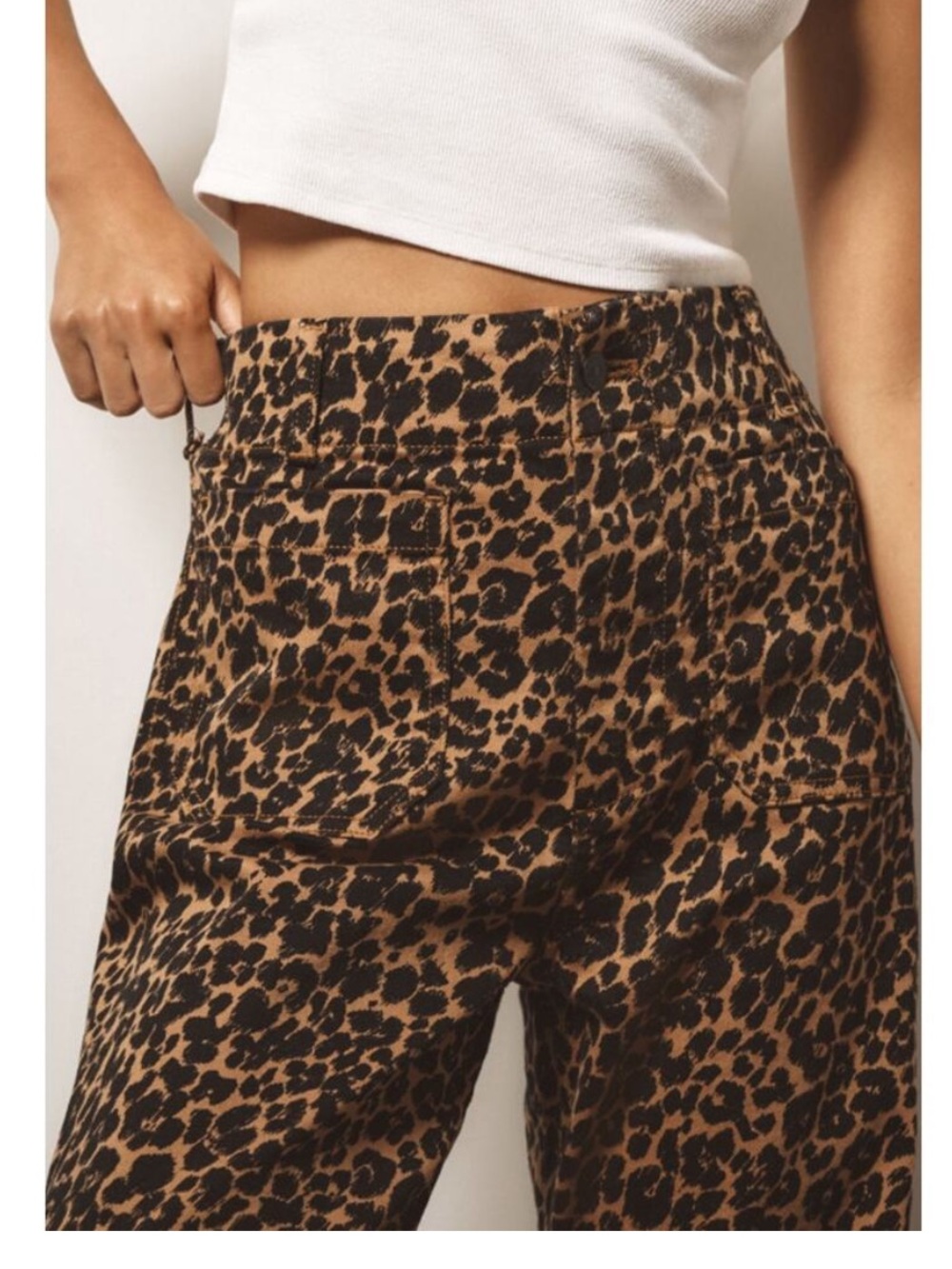 Anthropologie Maeve Colette Crop High-Rise Wide-Leg Jeans in Leopard Print - 27 - Picture 2 of 9